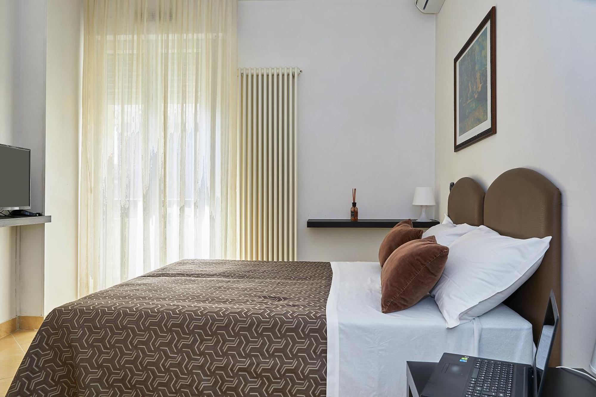 Residence Fellini Ρίμινι Εξωτερικό φωτογραφία