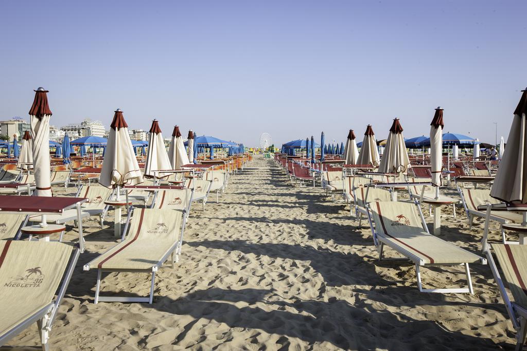 Residence Fellini Ρίμινι Εξωτερικό φωτογραφία