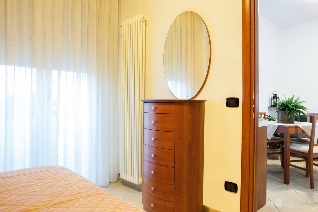 Residence Fellini Ρίμινι Εξωτερικό φωτογραφία